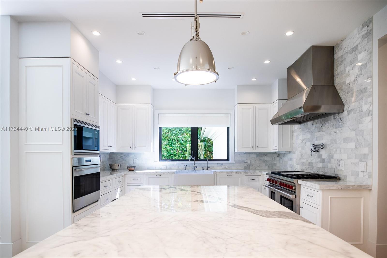 C GABLES RIVIERA SEC 12 - Residential