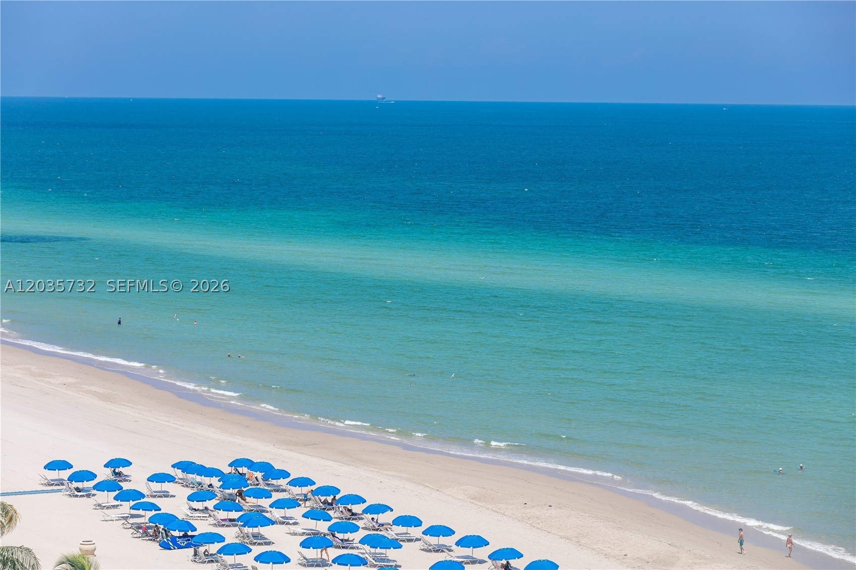 WAVE CONDO - Residential Lease