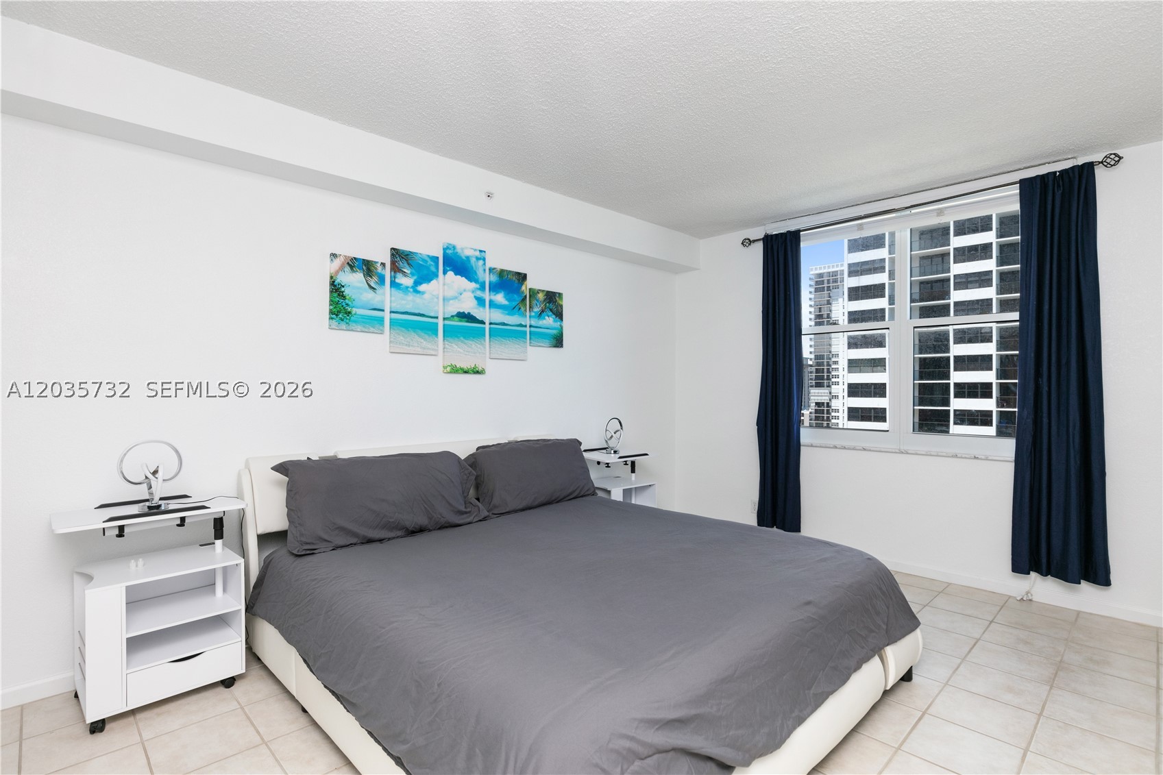 WAVE CONDO - Residential Lease