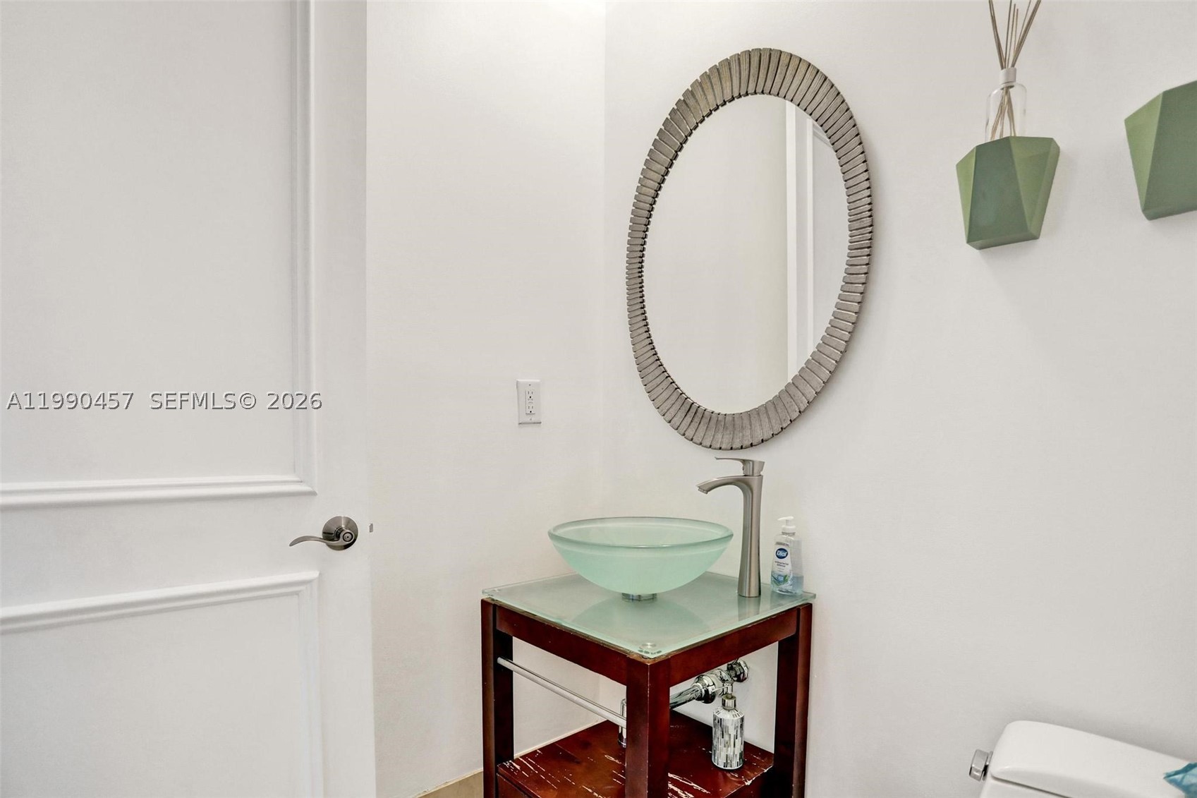 TRUMP PALACE CONDO - Residential