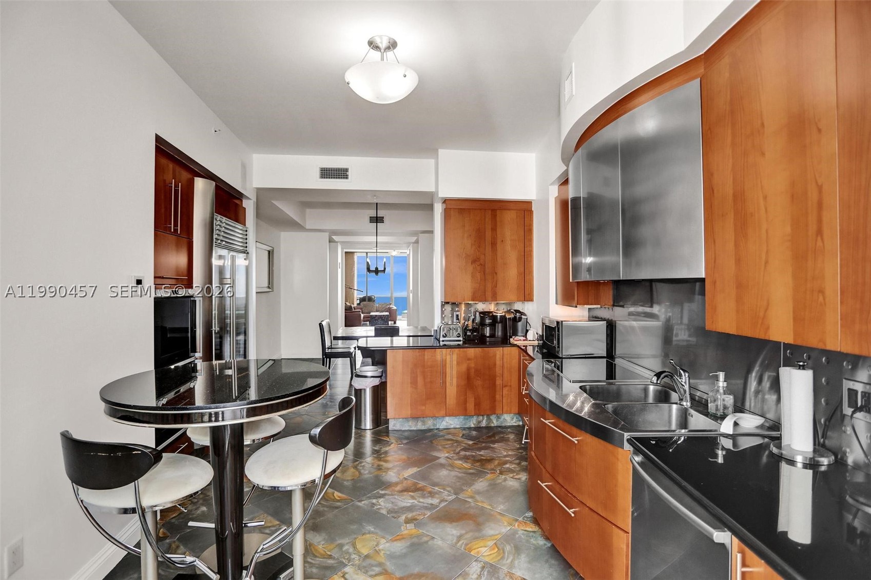 TRUMP PALACE CONDO - Residential