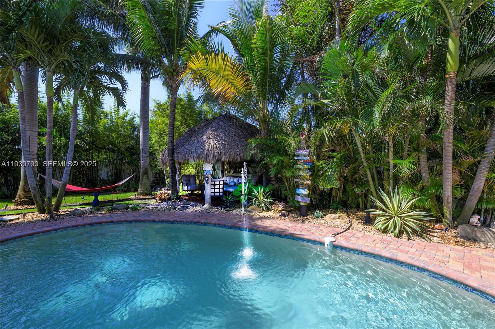 RESUBDIVISION OF 9/10-37- - Residential