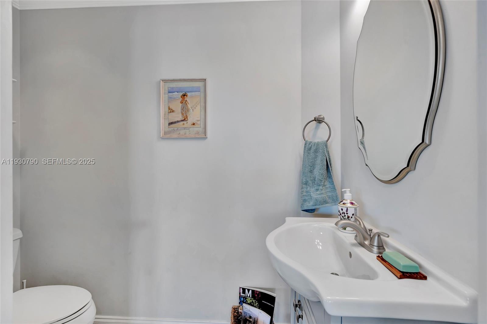 RESUBDIVISION OF 9/10-37- - Residential