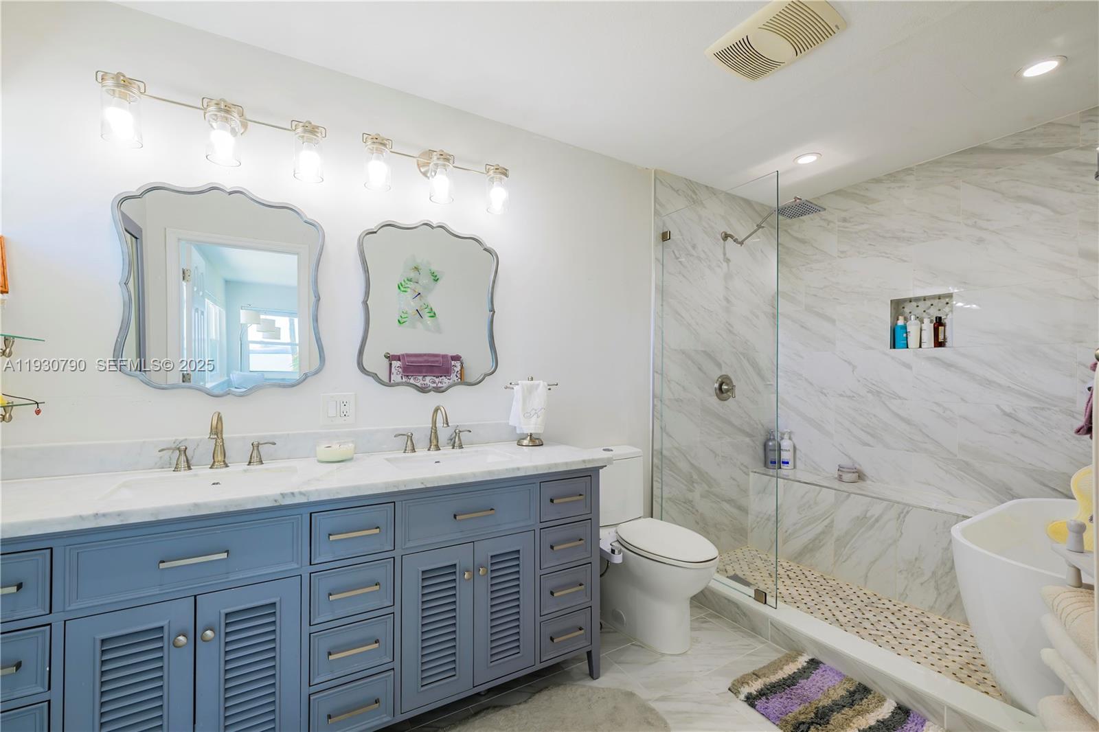 RESUBDIVISION OF 9/10-37- - Residential