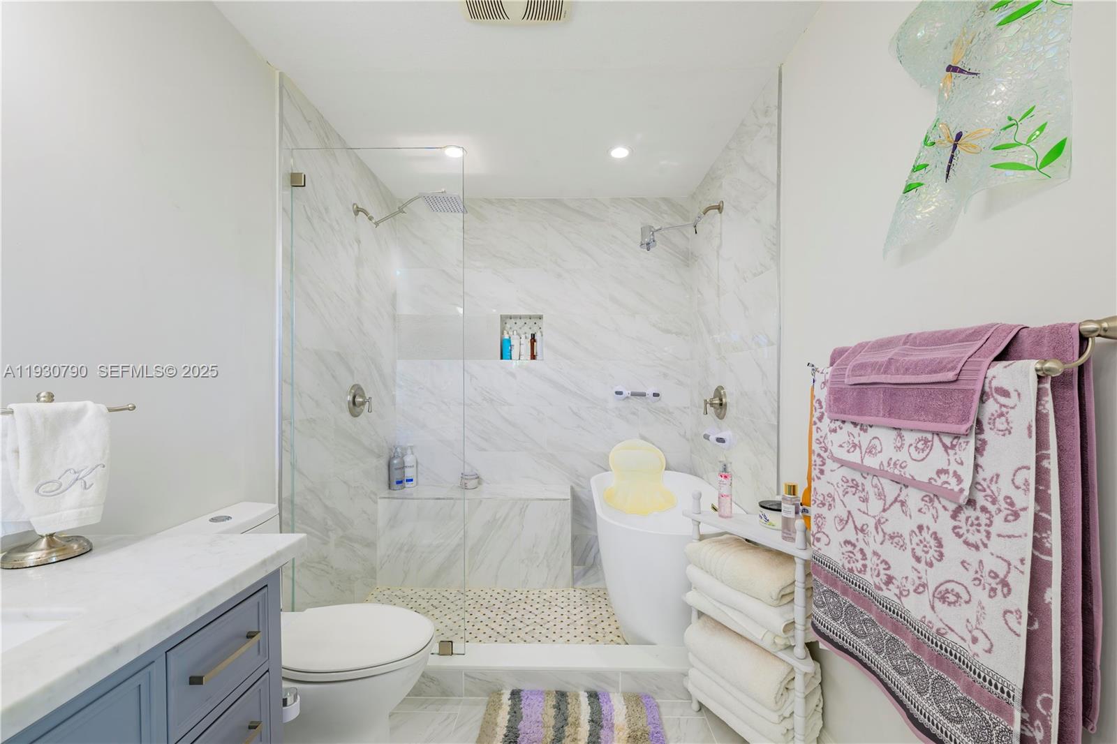 RESUBDIVISION OF 9/10-37- - Residential