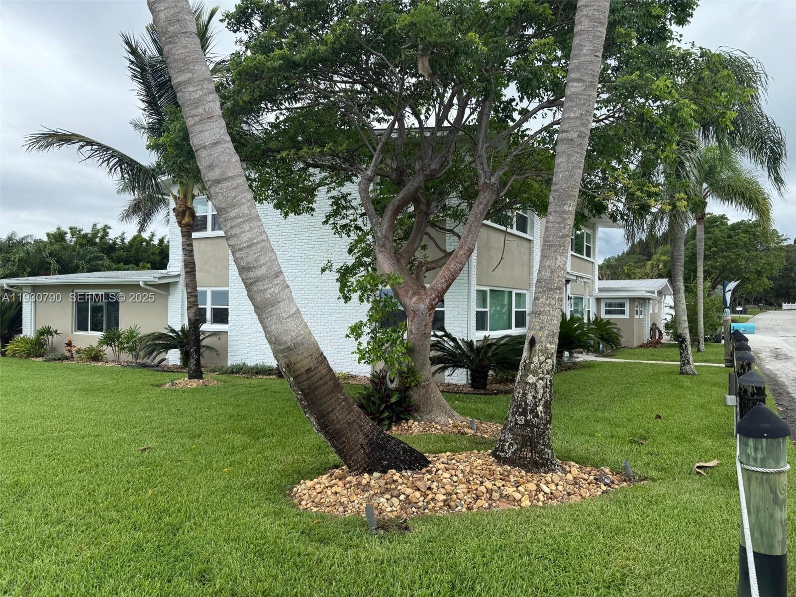 RESUBDIVISION OF 9/10-37- - Residential