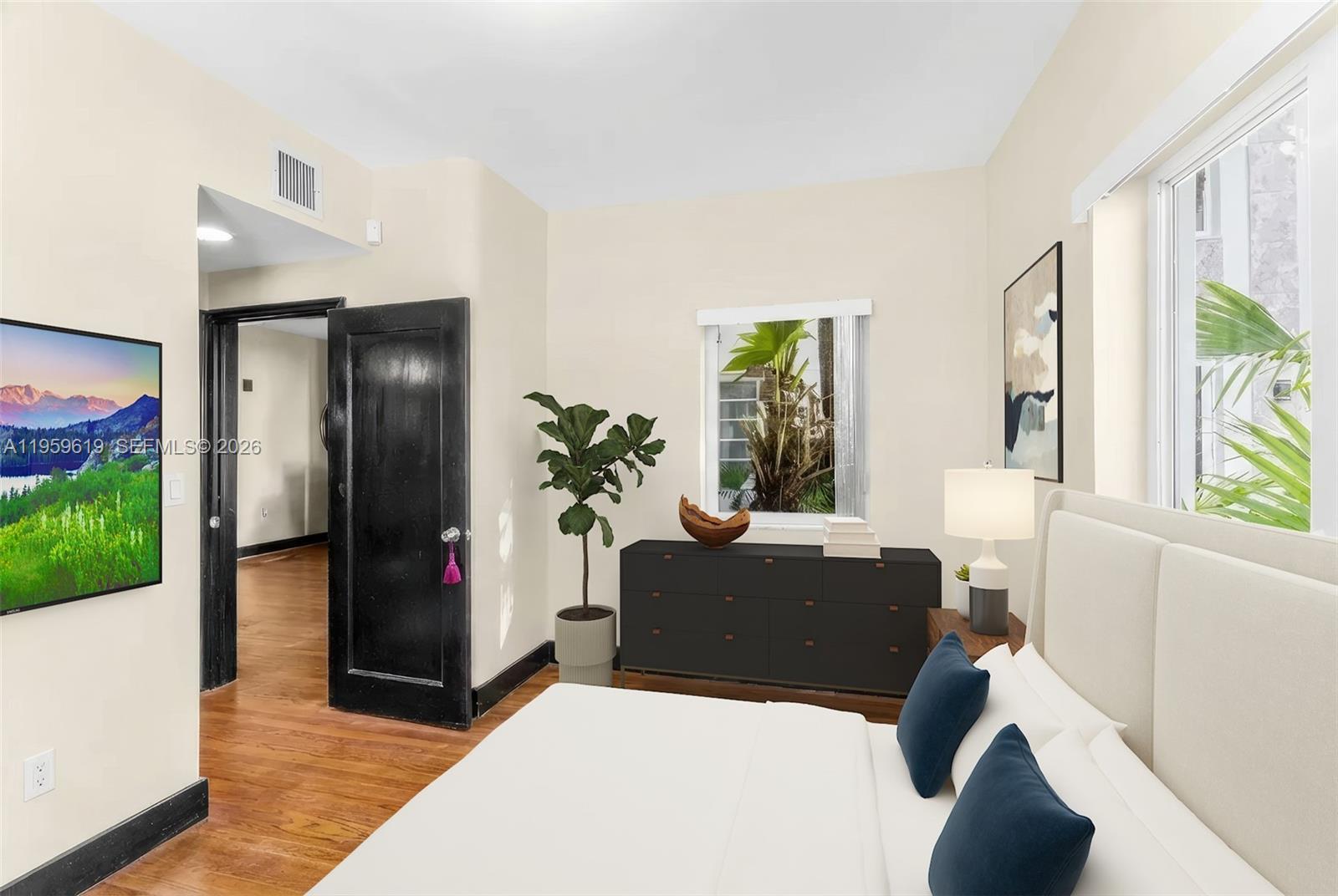 BEACHWAY CONDO - Residential