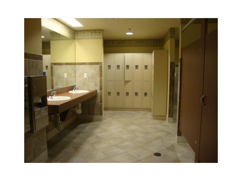 DA VINCI ON DOUGLAS A CON - Residential Lease