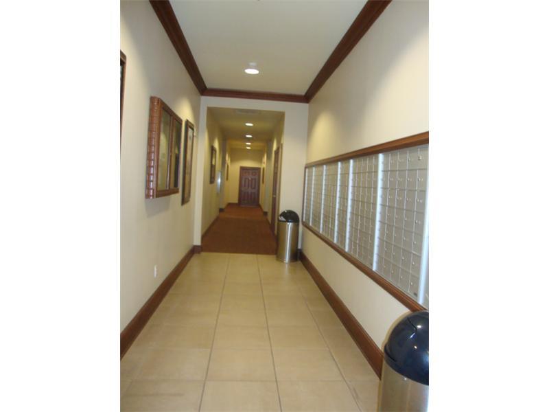 DA VINCI ON DOUGLAS A CON - Residential Lease