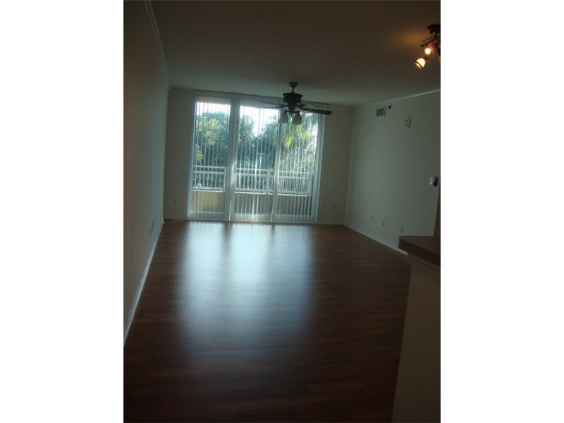 DA VINCI ON DOUGLAS A CON - Residential Lease