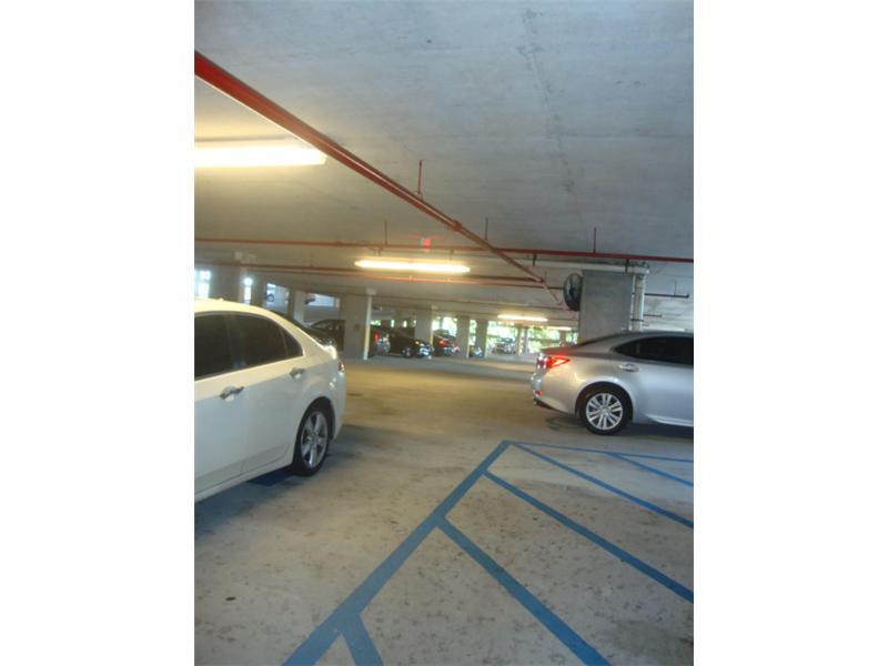 DA VINCI ON DOUGLAS A CON - Residential Lease