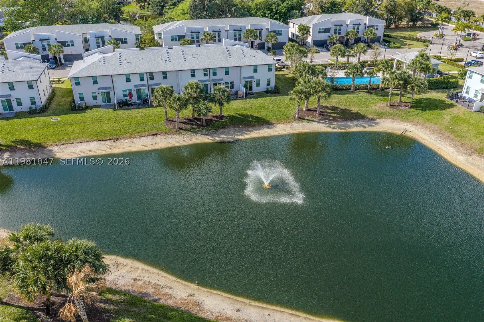 ENCLAVE AT MANGONIA PARK - Residential