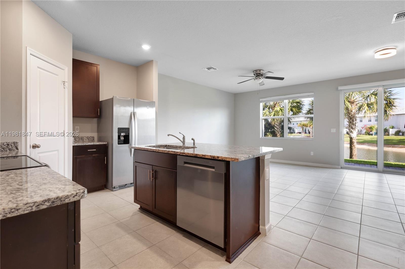 ENCLAVE AT MANGONIA PARK - Residential