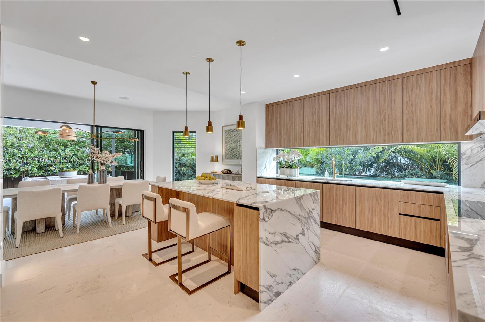 NORTH BAY ISLAND - Residential