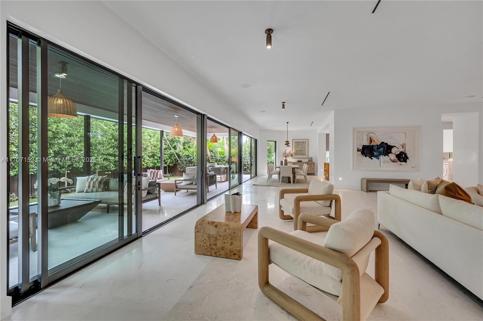 NORTH BAY ISLAND - Residential