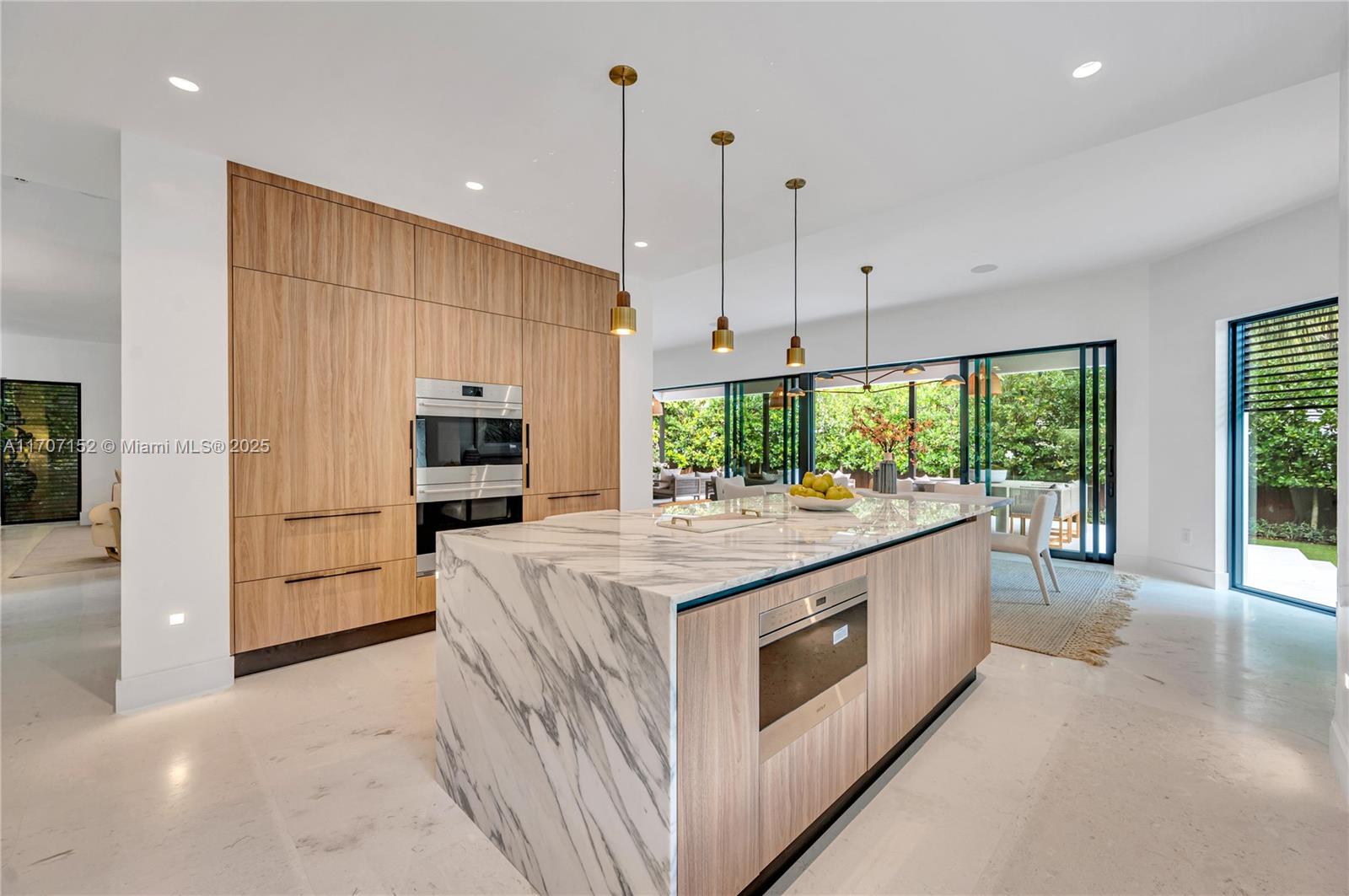 NORTH BAY ISLAND - Residential