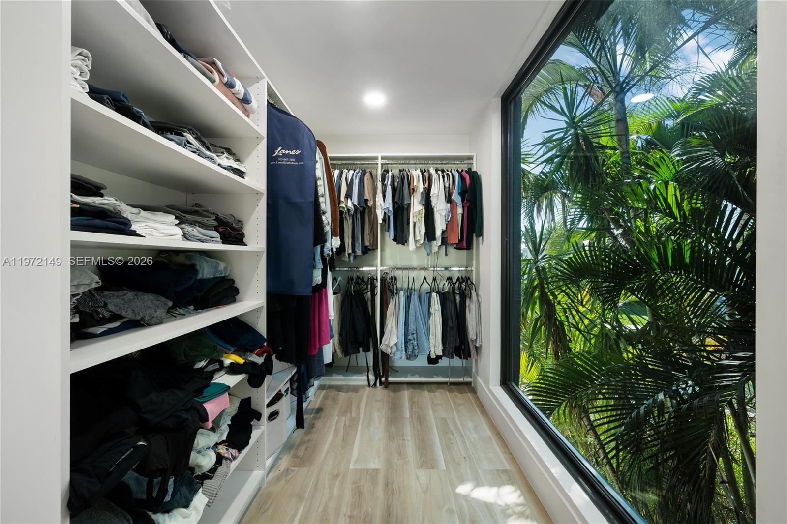 49TH STREET TOWNHOUSE FOU - Residential