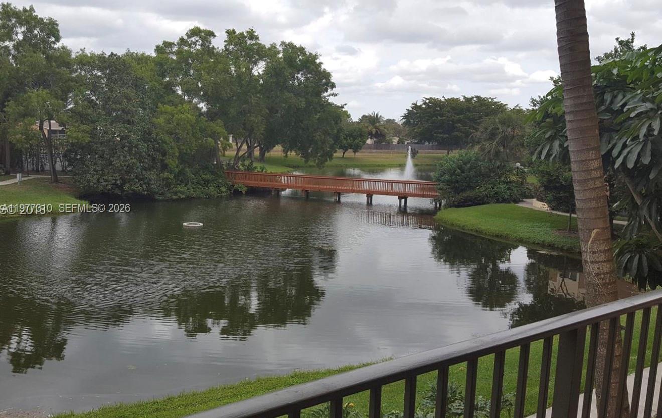 SUMMERBREEZE CONDO - Residential