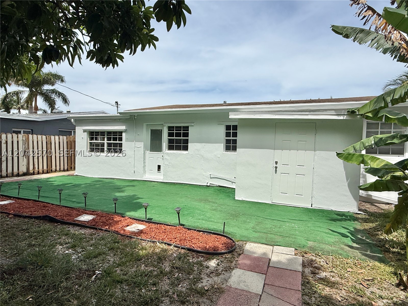 NORTH ANDREWS TERRACE - Residential