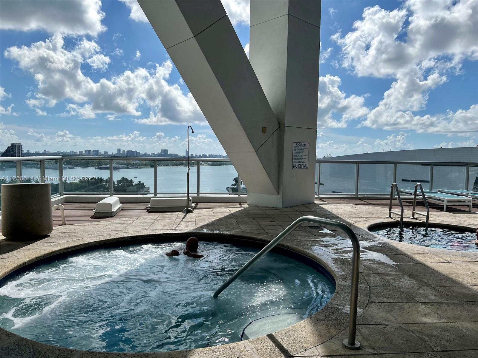 MARINABLUE CONDO - Residential Lease