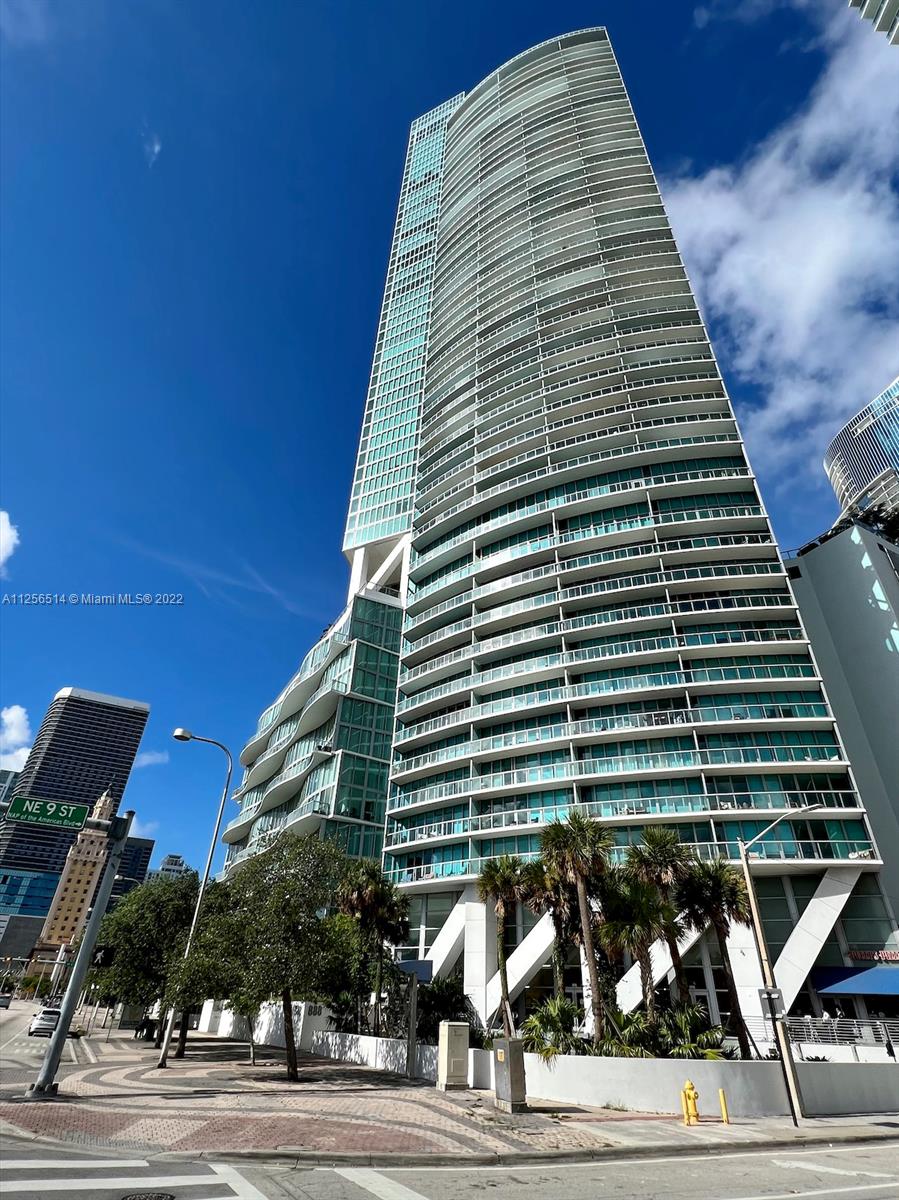 MARINABLUE CONDO - Residential Lease