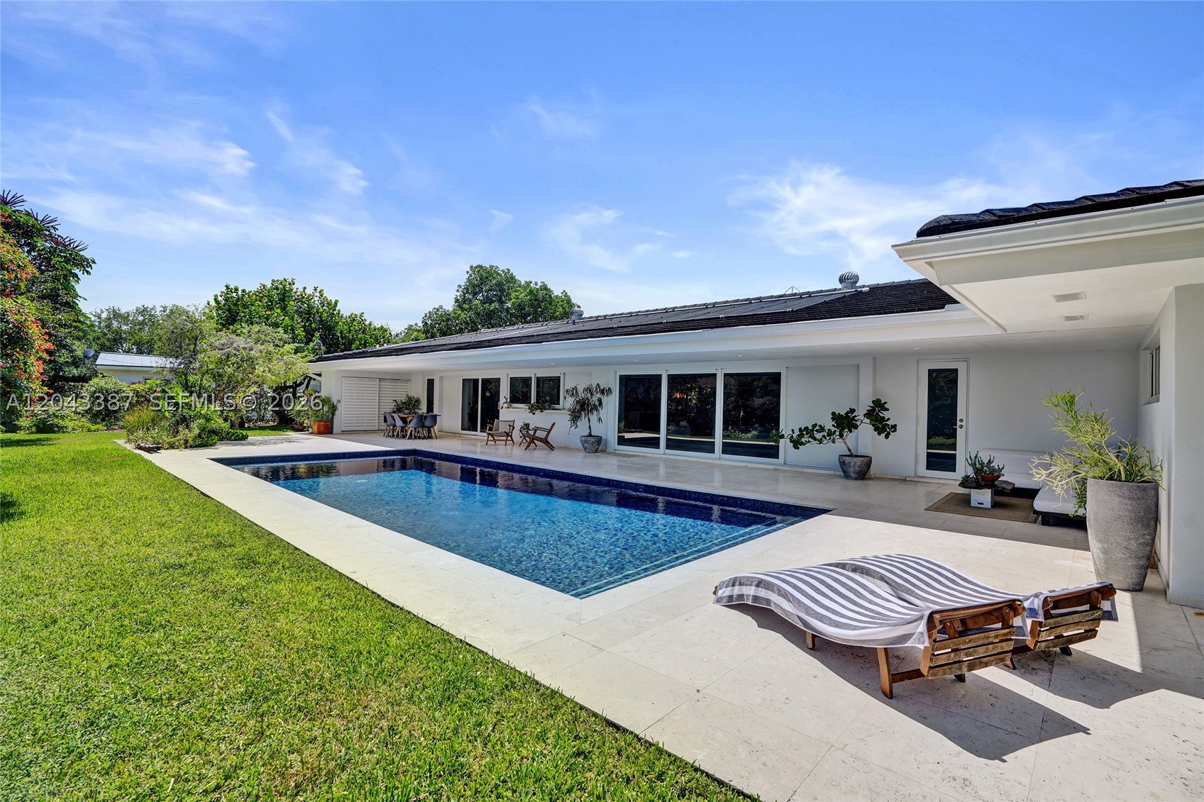 VILLAGE GROVE - Residential