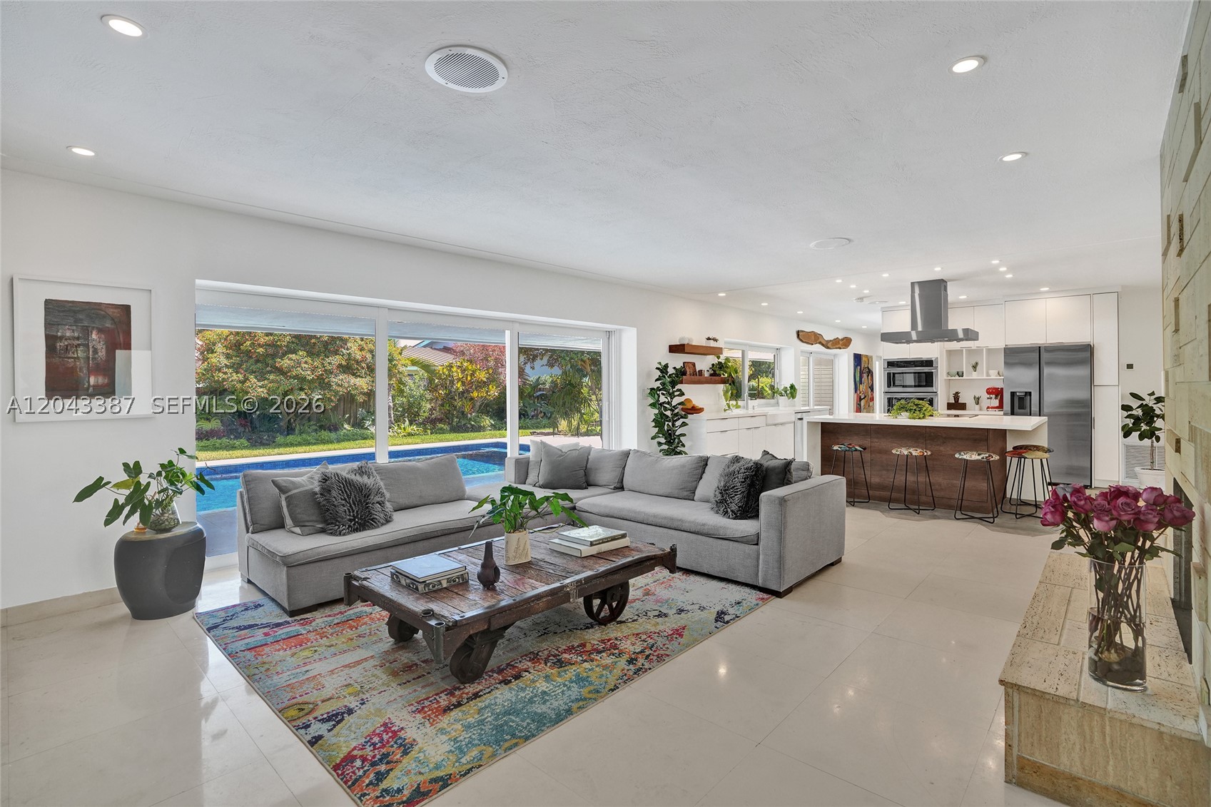 VILLAGE GROVE - Residential