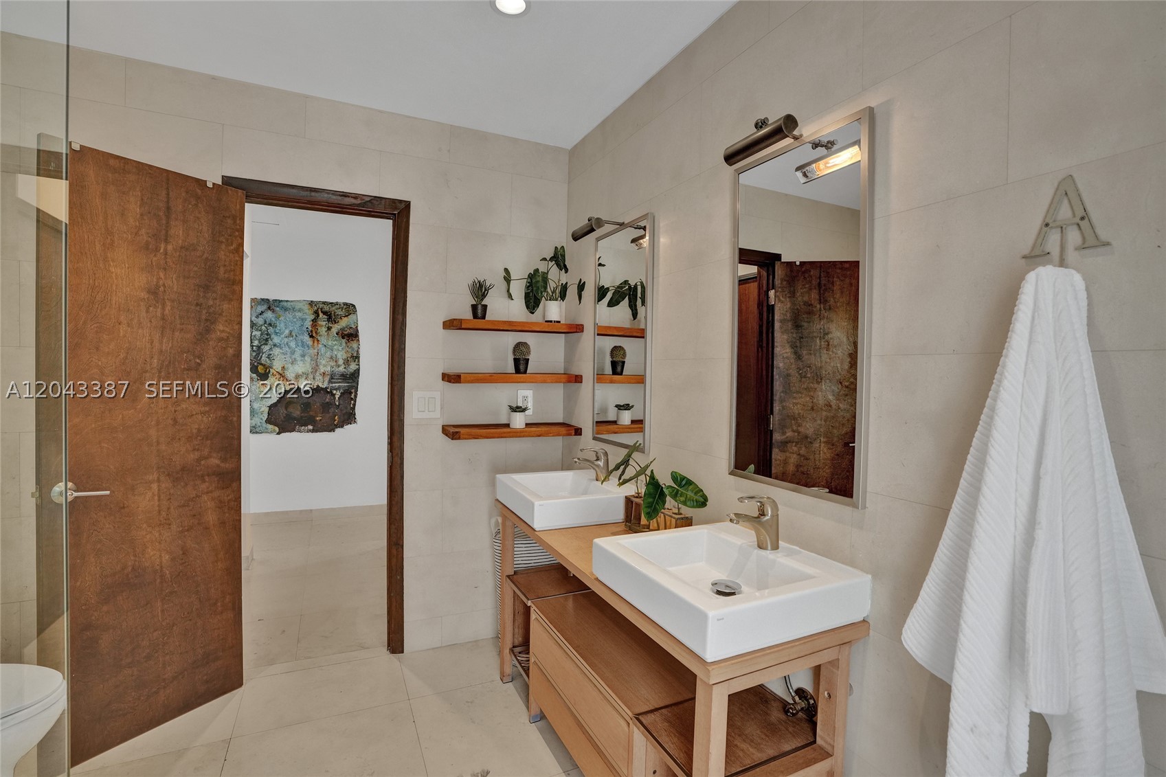 VILLAGE GROVE - Residential