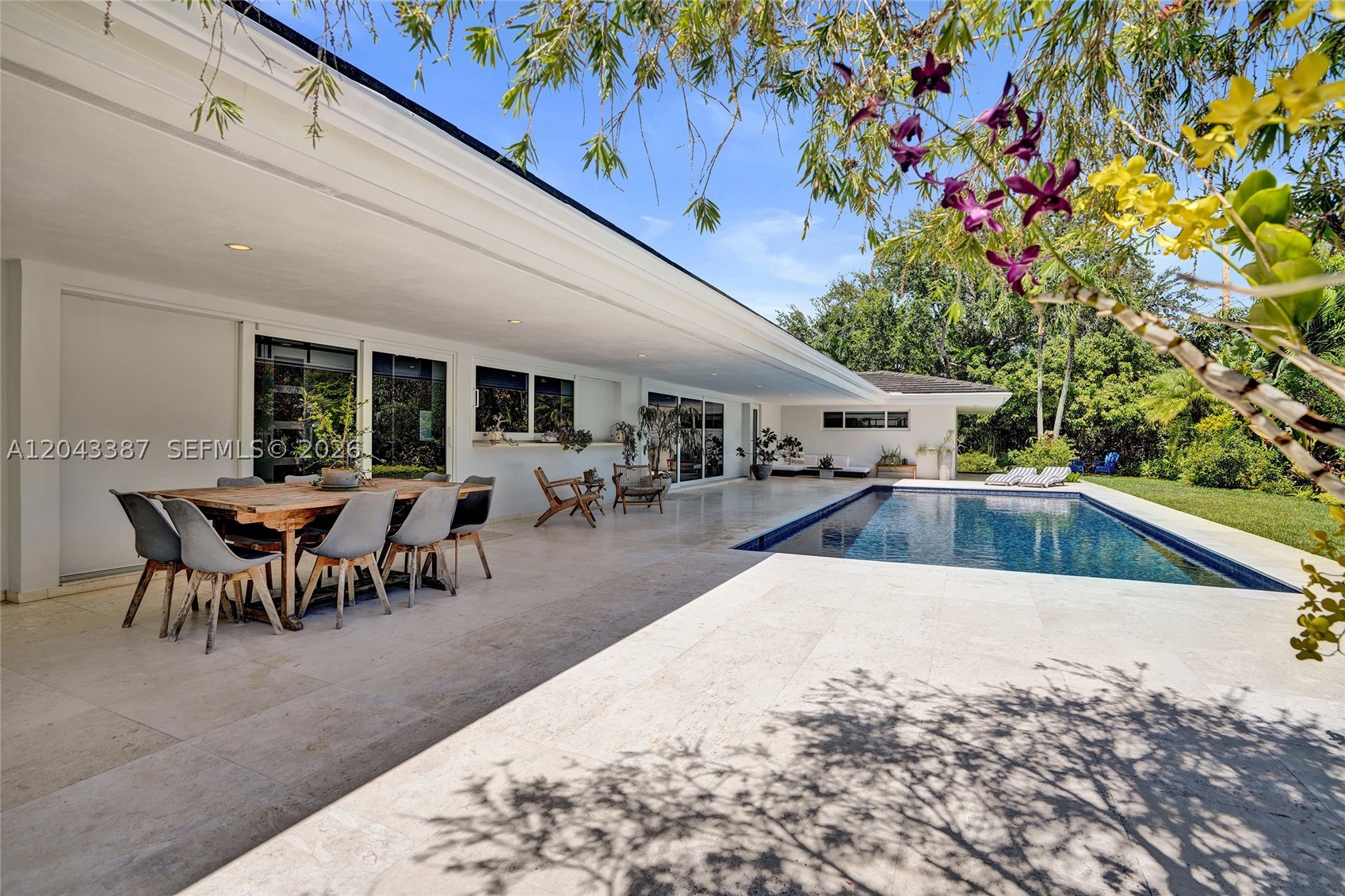 VILLAGE GROVE - Residential