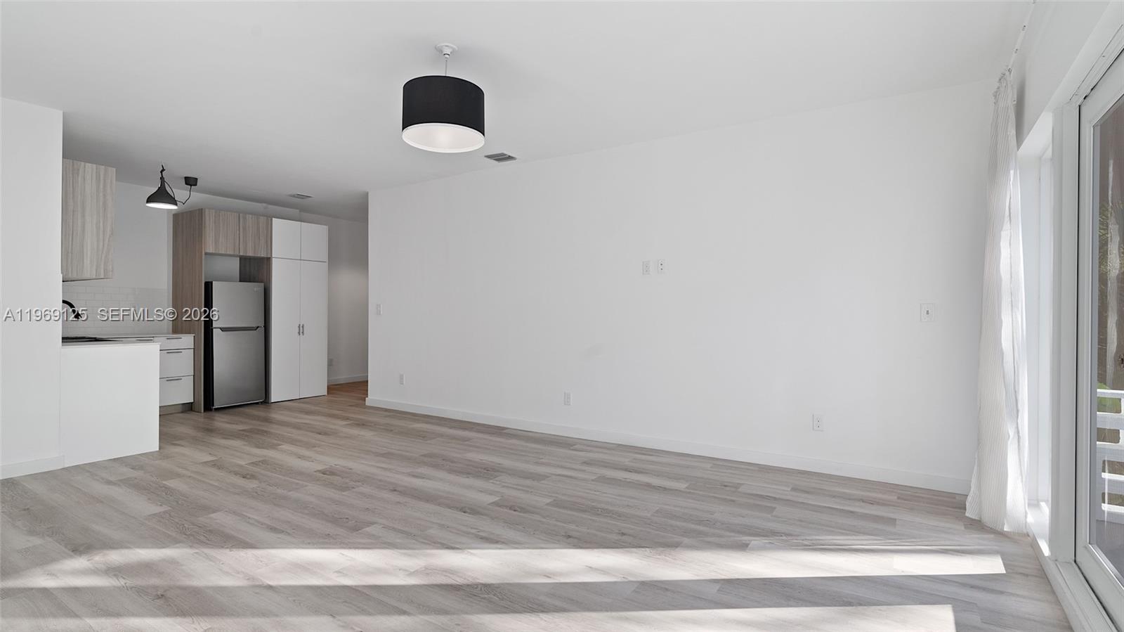 LINCOLN SUB - Residential Income