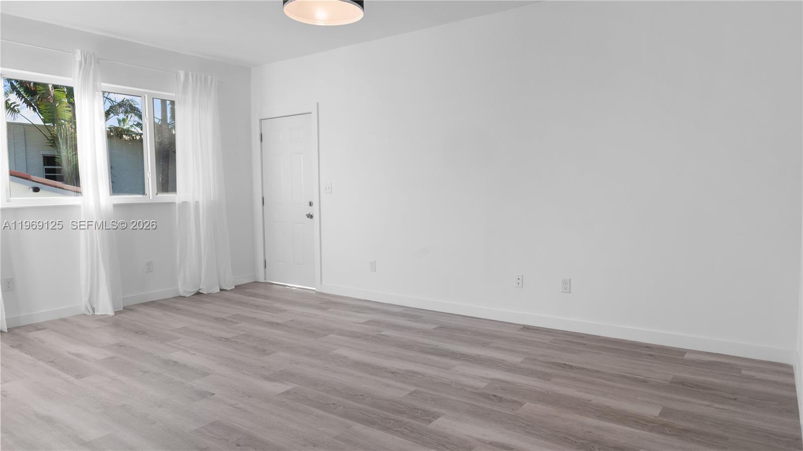 LINCOLN SUB - Residential Income