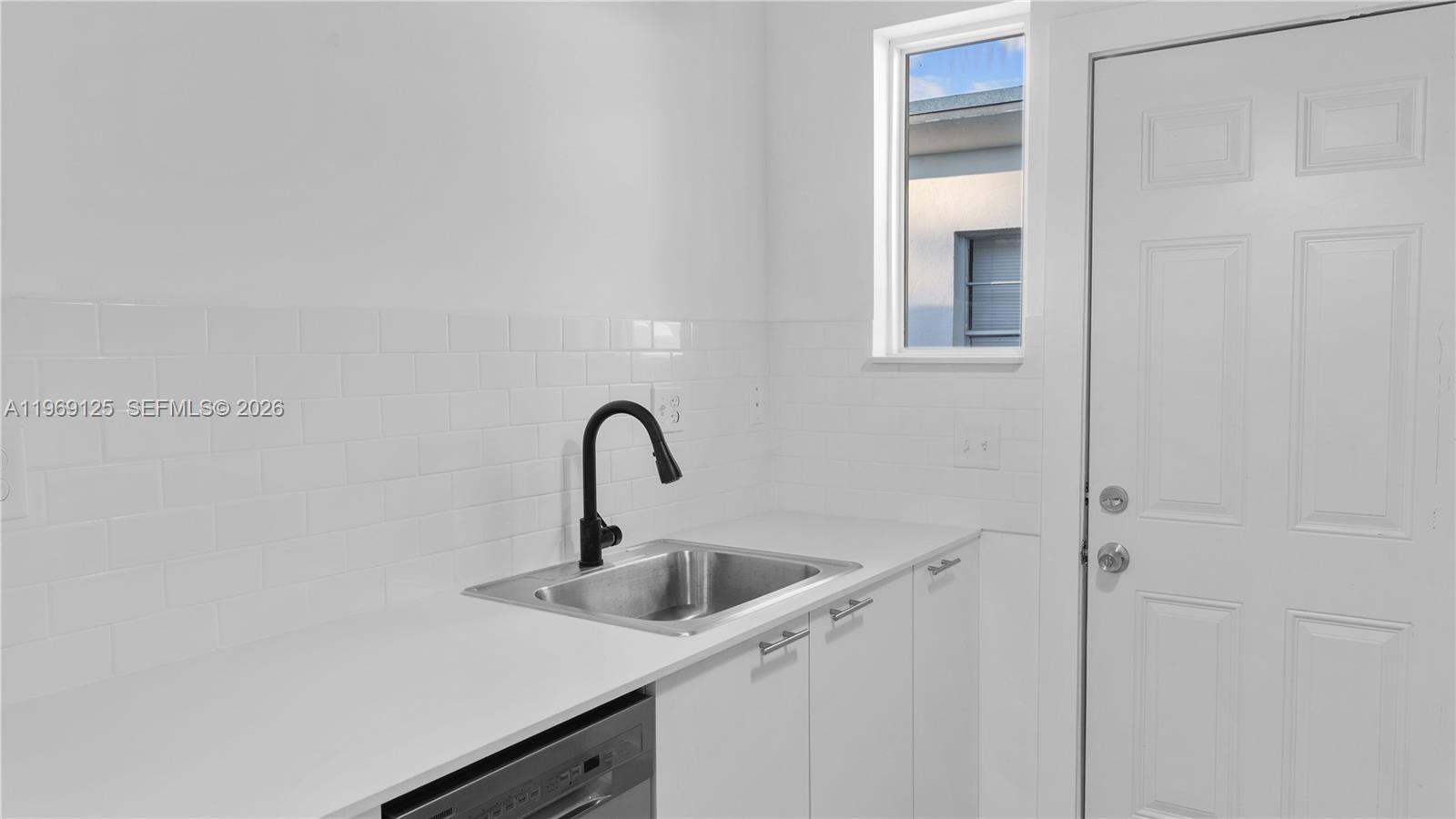 LINCOLN SUB - Residential Income