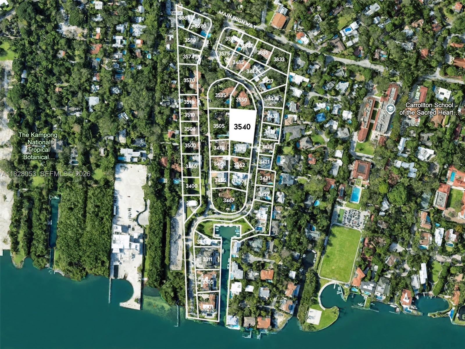 THE MOORINGS - Residential