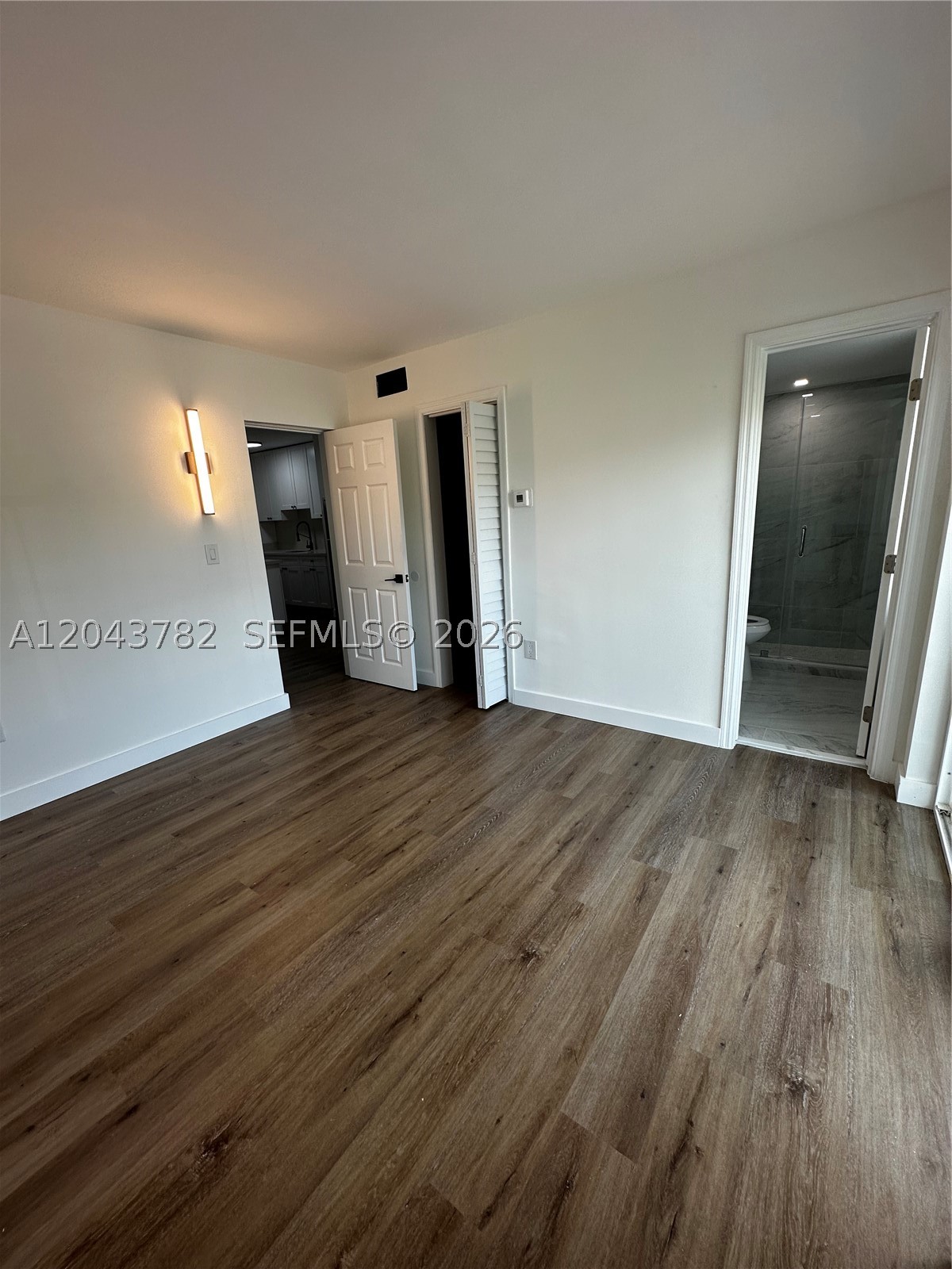 COURTYARDS II CONDO - Residential Lease