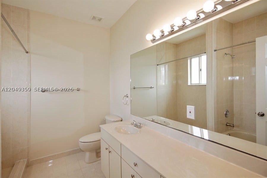 MEGHANS PLACE - Residential Lease