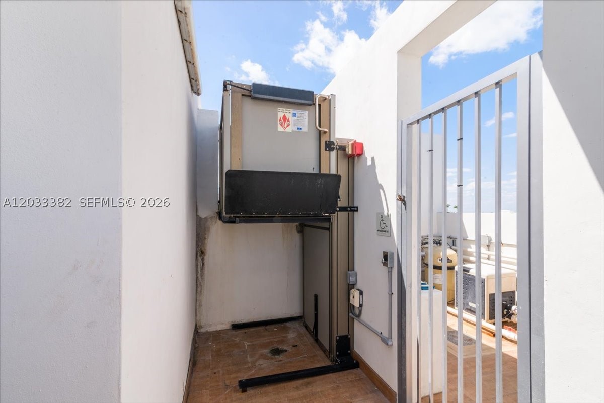 ONE BAY HARBOR CONDO - Residential