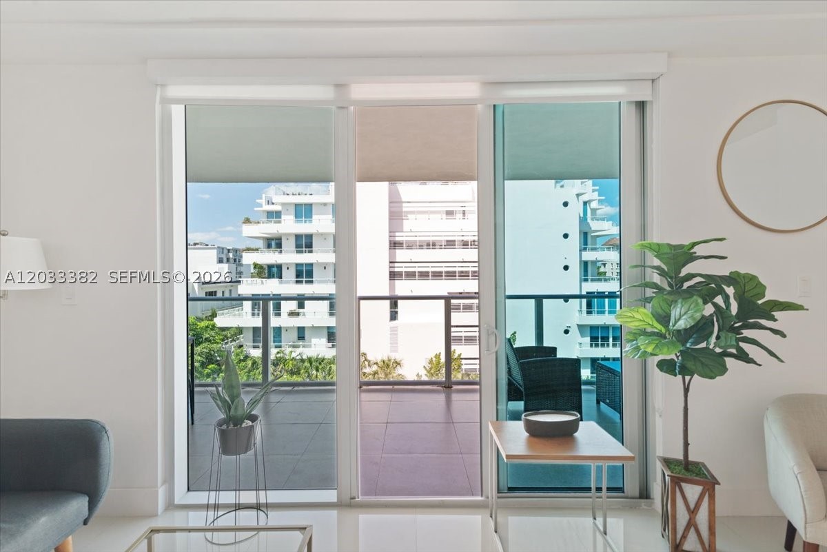 ONE BAY HARBOR CONDO - Residential