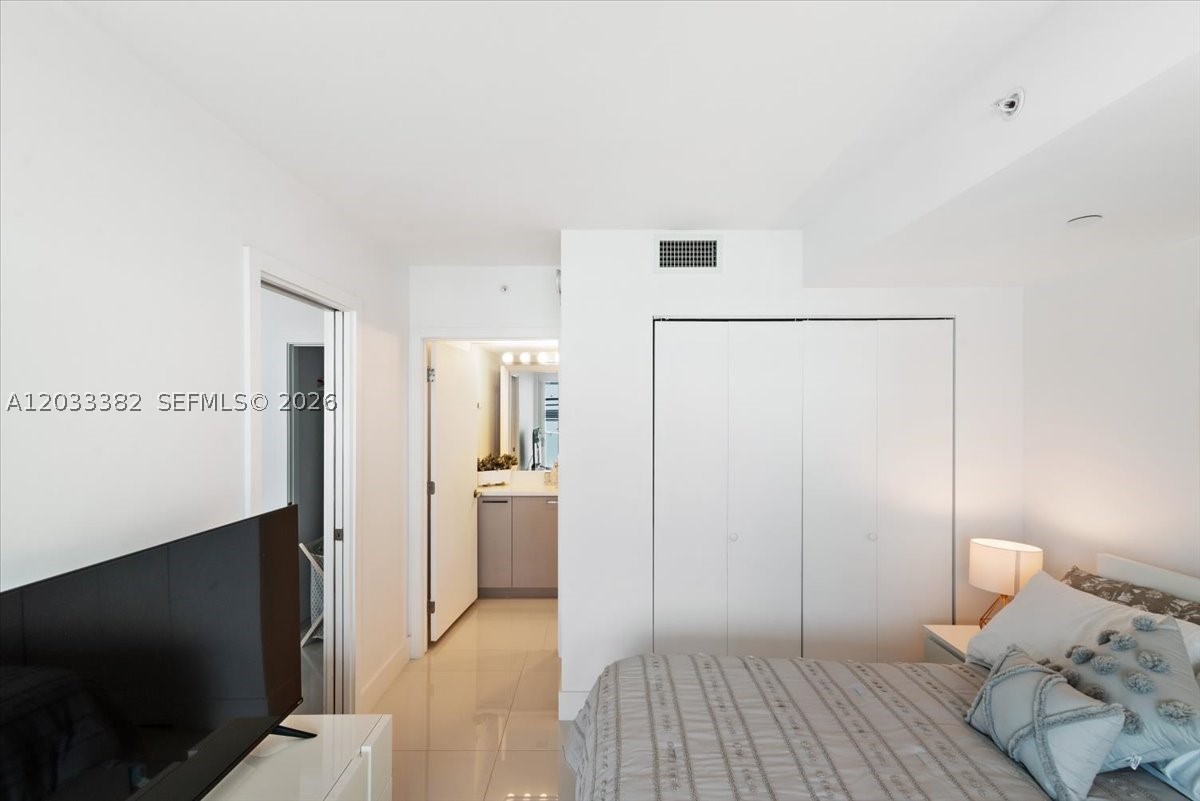 ONE BAY HARBOR CONDO - Residential