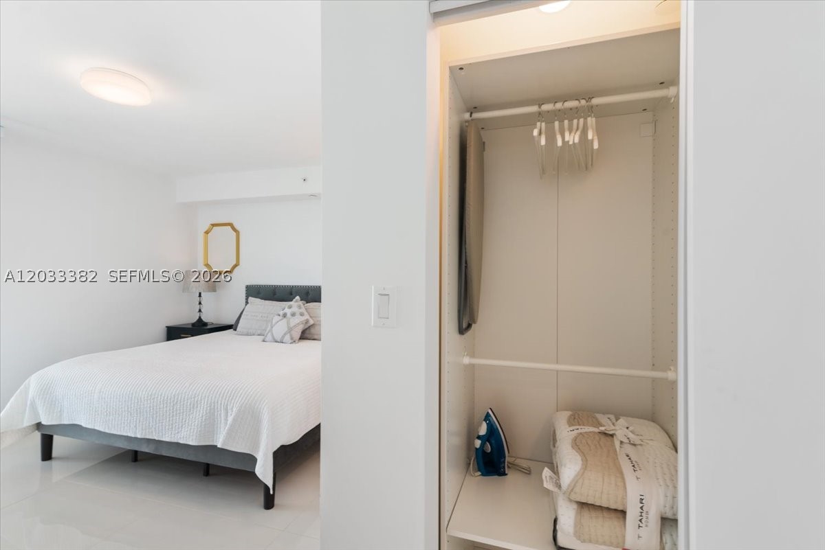 ONE BAY HARBOR CONDO - Residential