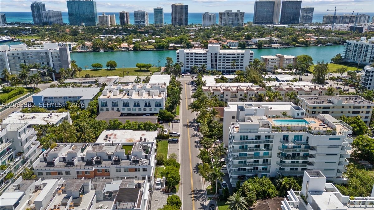 ONE BAY HARBOR CONDO - Residential