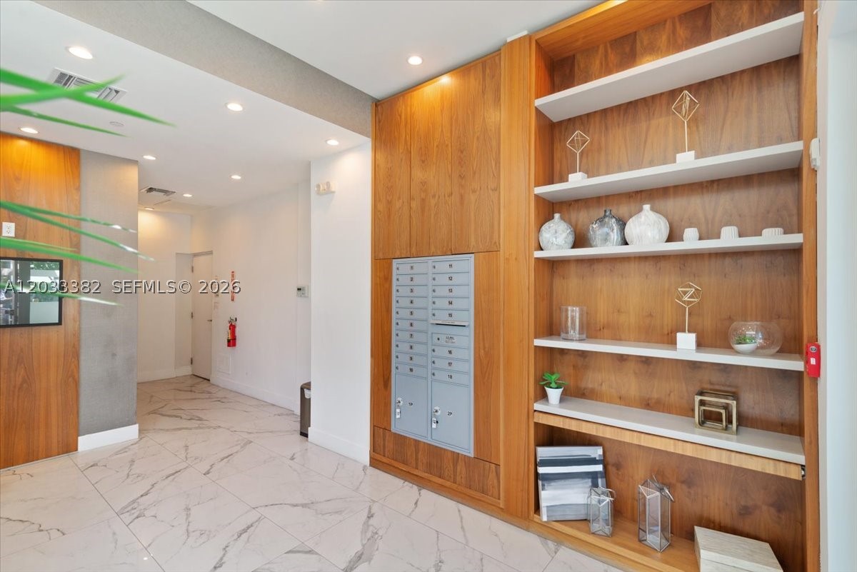 ONE BAY HARBOR CONDO - Residential
