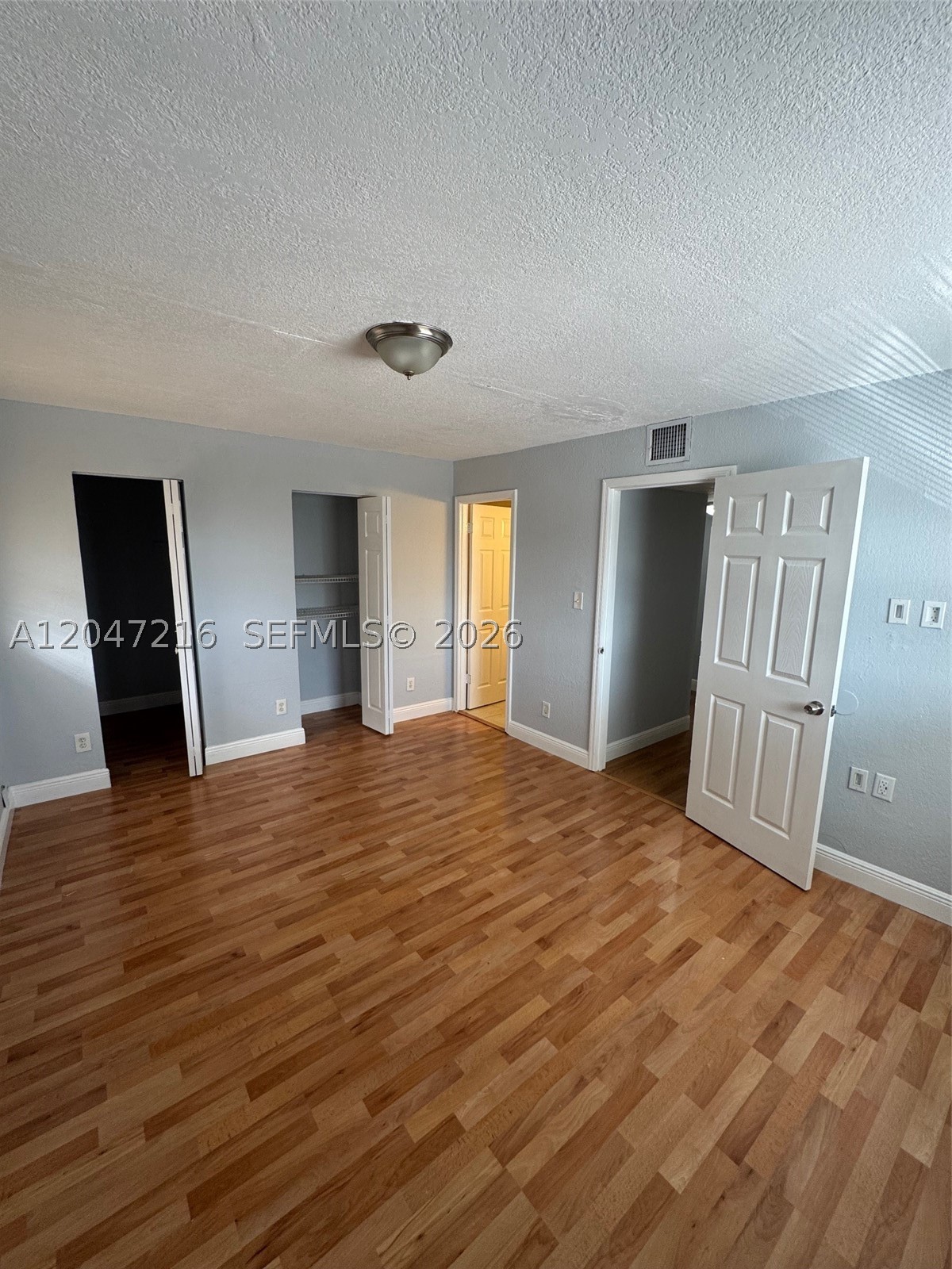COLLIER GROVES - Residential Income