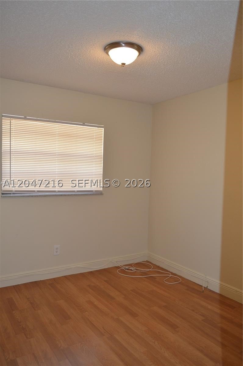 COLLIER GROVES - Residential Income