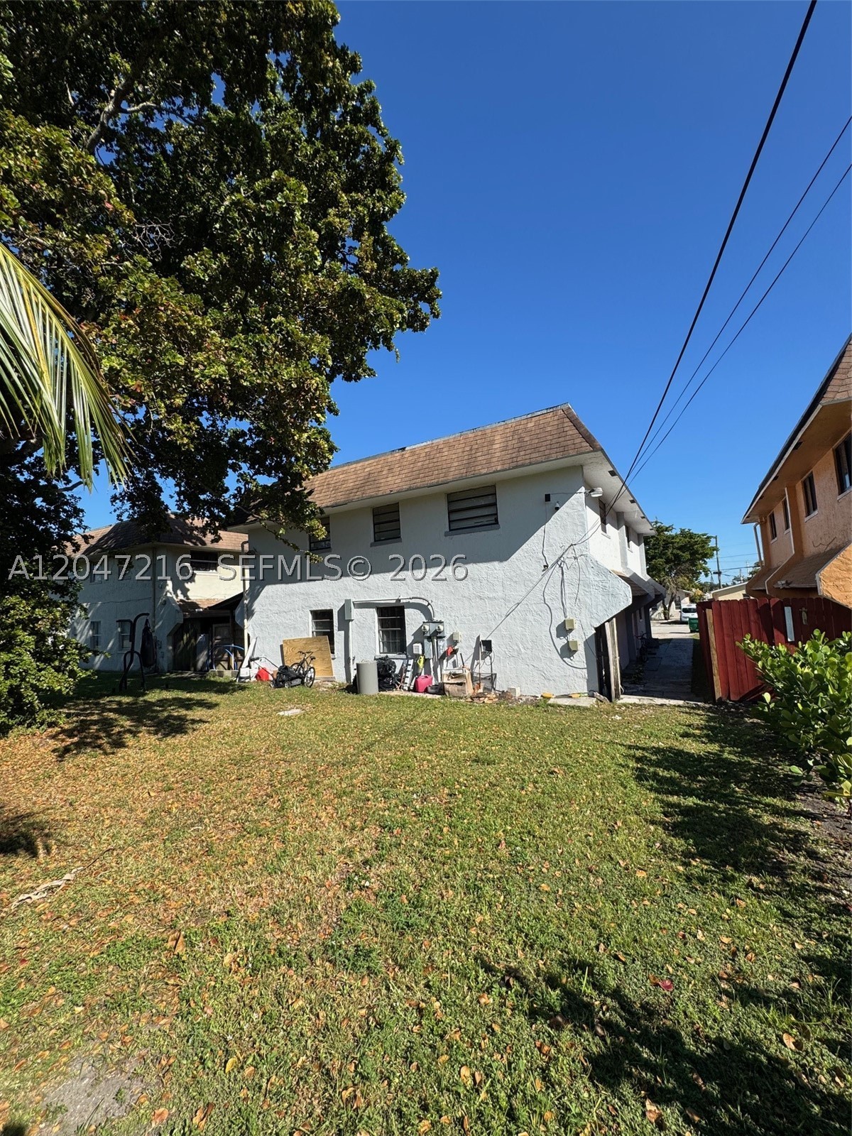 COLLIER GROVES - Residential Income