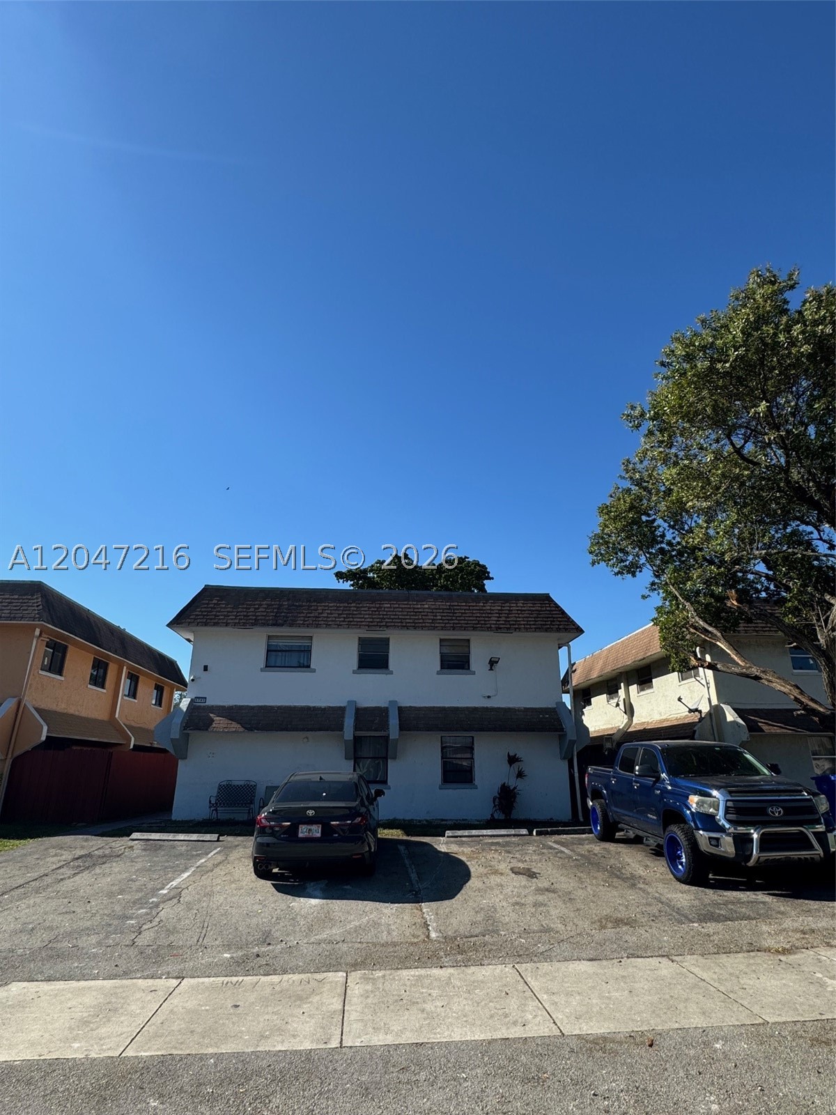 COLLIER GROVES - Residential Income
