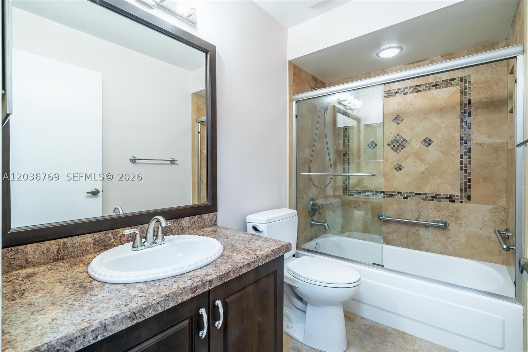 EMBASSY LAKES - Residential Lease