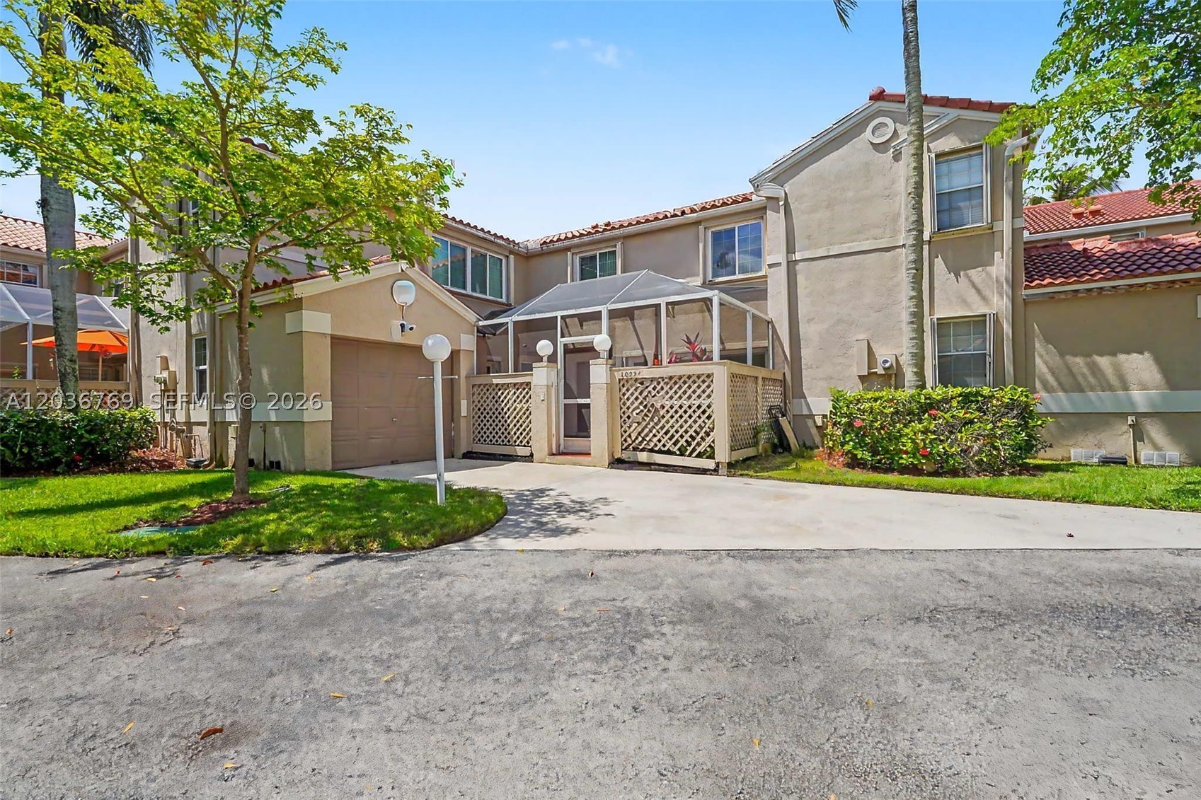 EMBASSY LAKES - Residential Lease