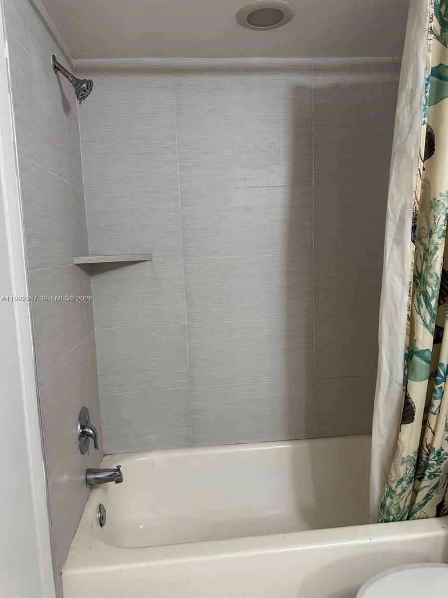 SUN VISTA GARDENS CONDO - Residential