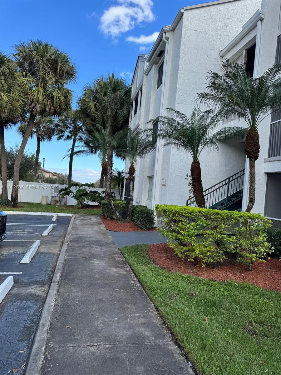 SUN VISTA GARDENS CONDO - Residential