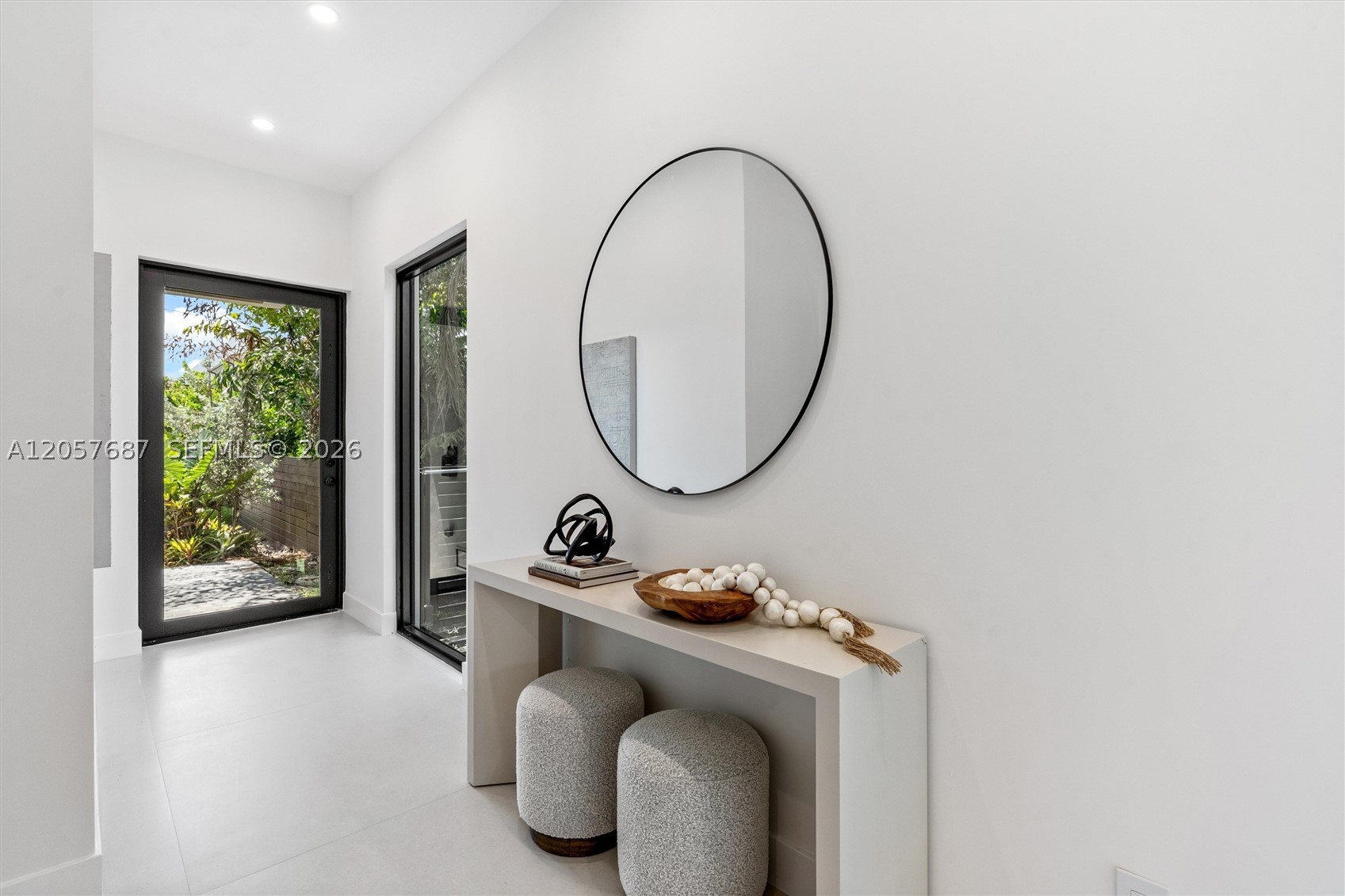 HOLIDAY HEIGHTS - Residential
